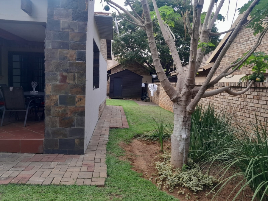 3 Bedroom Property for Sale in Waterval East North West